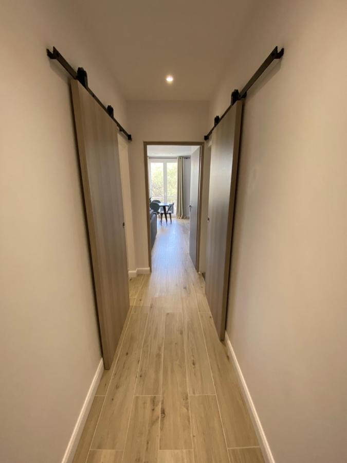 Ajaccio Magnifique T2 45M2 Neuf 5 Personnes Clim Wifi Stationnement Gratuit Centre Ville Plage A 300M المظهر الخارجي الصورة