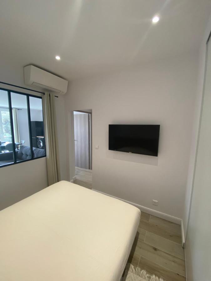 Ajaccio Magnifique T2 45M2 Neuf 5 Personnes Clim Wifi Stationnement Gratuit Centre Ville Plage A 300M المظهر الخارجي الصورة
